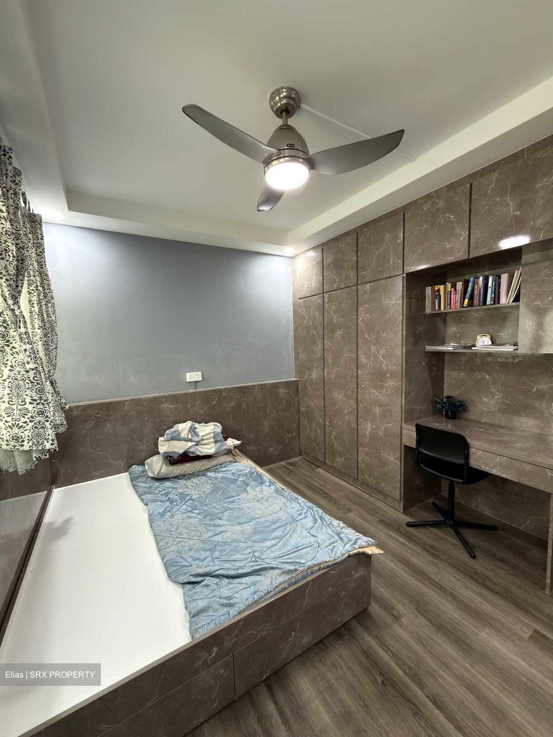 Blk 408 Hong Kah Court (Jurong West), HDB Executive #540151391